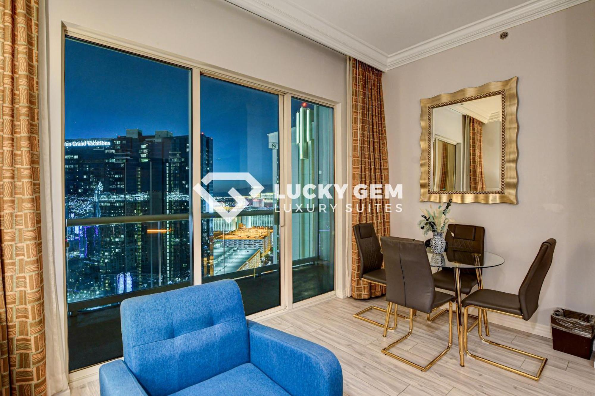 Lucky Gem Penthouse & Luxury Suites At Signature Resort, Balcony Strip View 3505 Лас-Вегас Экстерьер фото