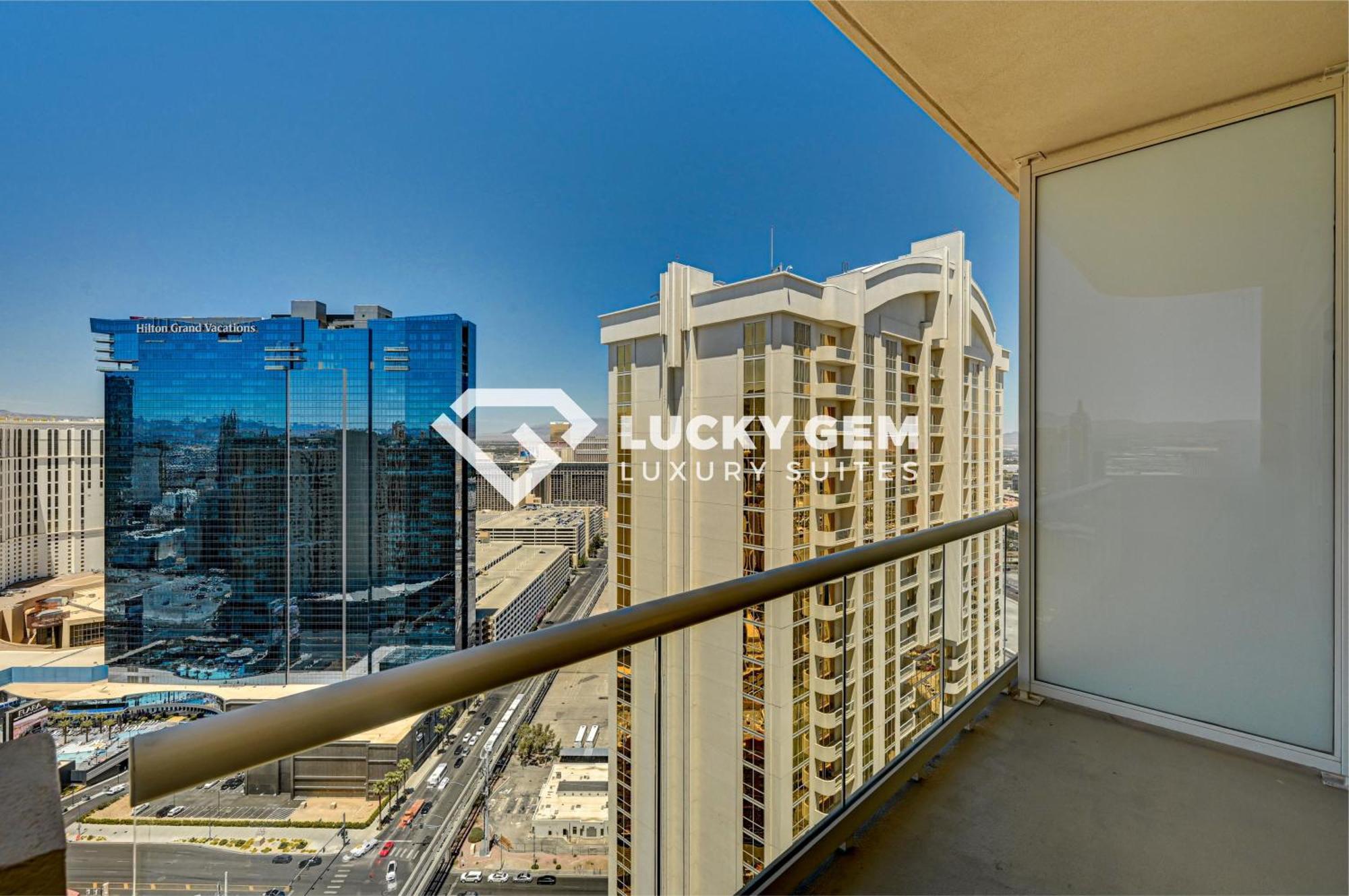 Lucky Gem Penthouse & Luxury Suites At Signature Resort, Balcony Strip View 3505 Лас-Вегас Экстерьер фото