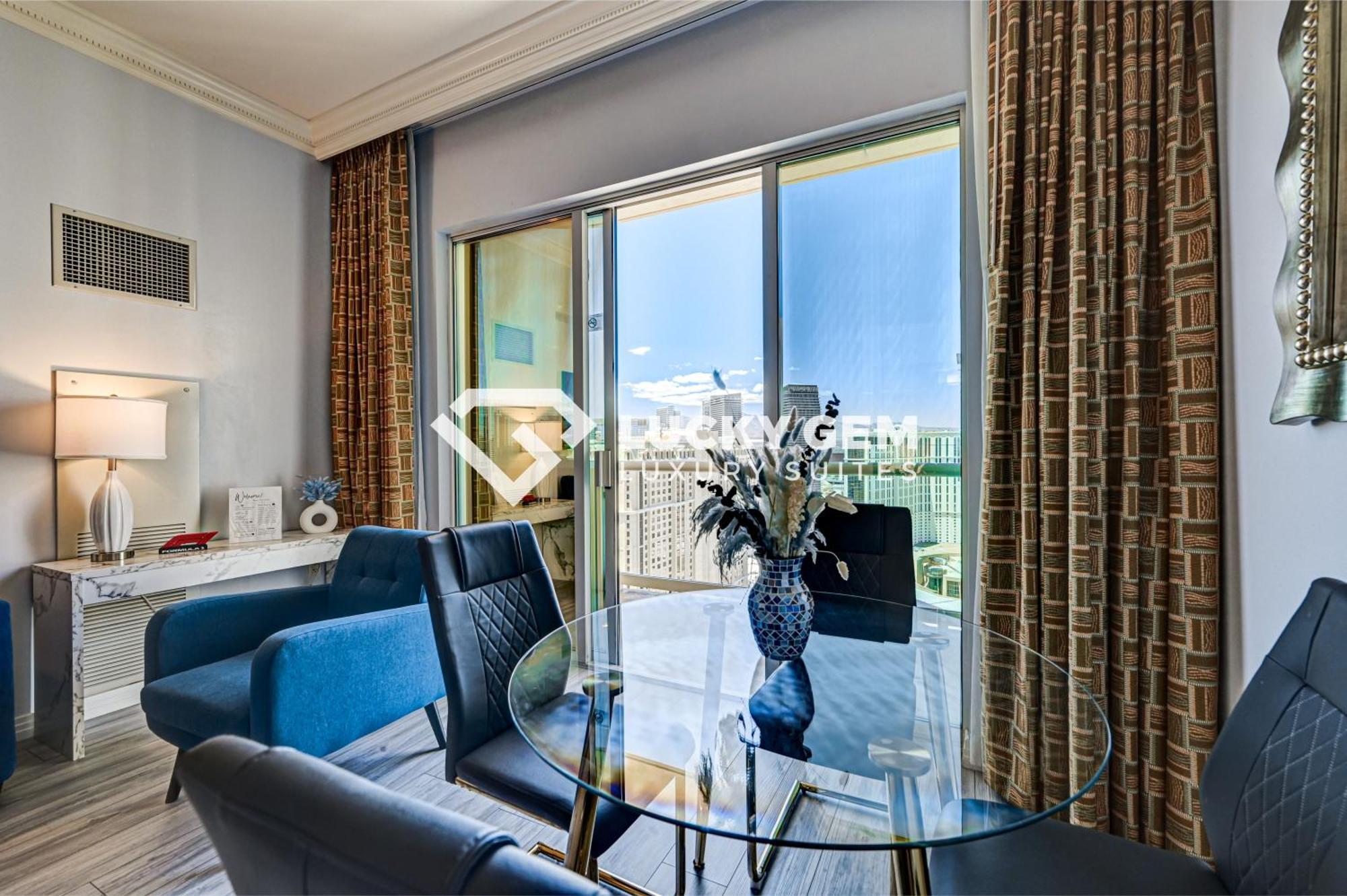 Lucky Gem Penthouse & Luxury Suites At Signature Resort, Balcony Strip View 3505 Лас-Вегас Экстерьер фото