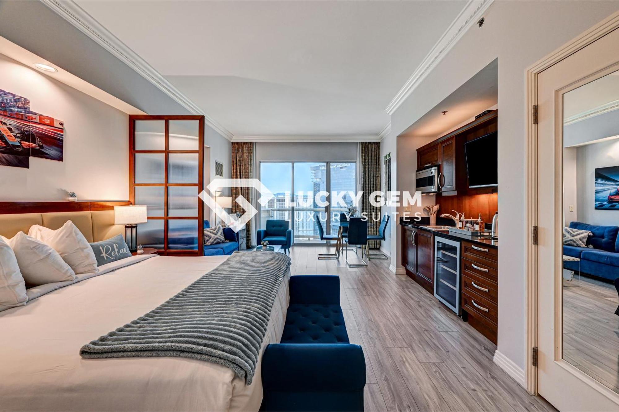 Lucky Gem Penthouse & Luxury Suites At Signature Resort, Balcony Strip View 3505 Лас-Вегас Экстерьер фото