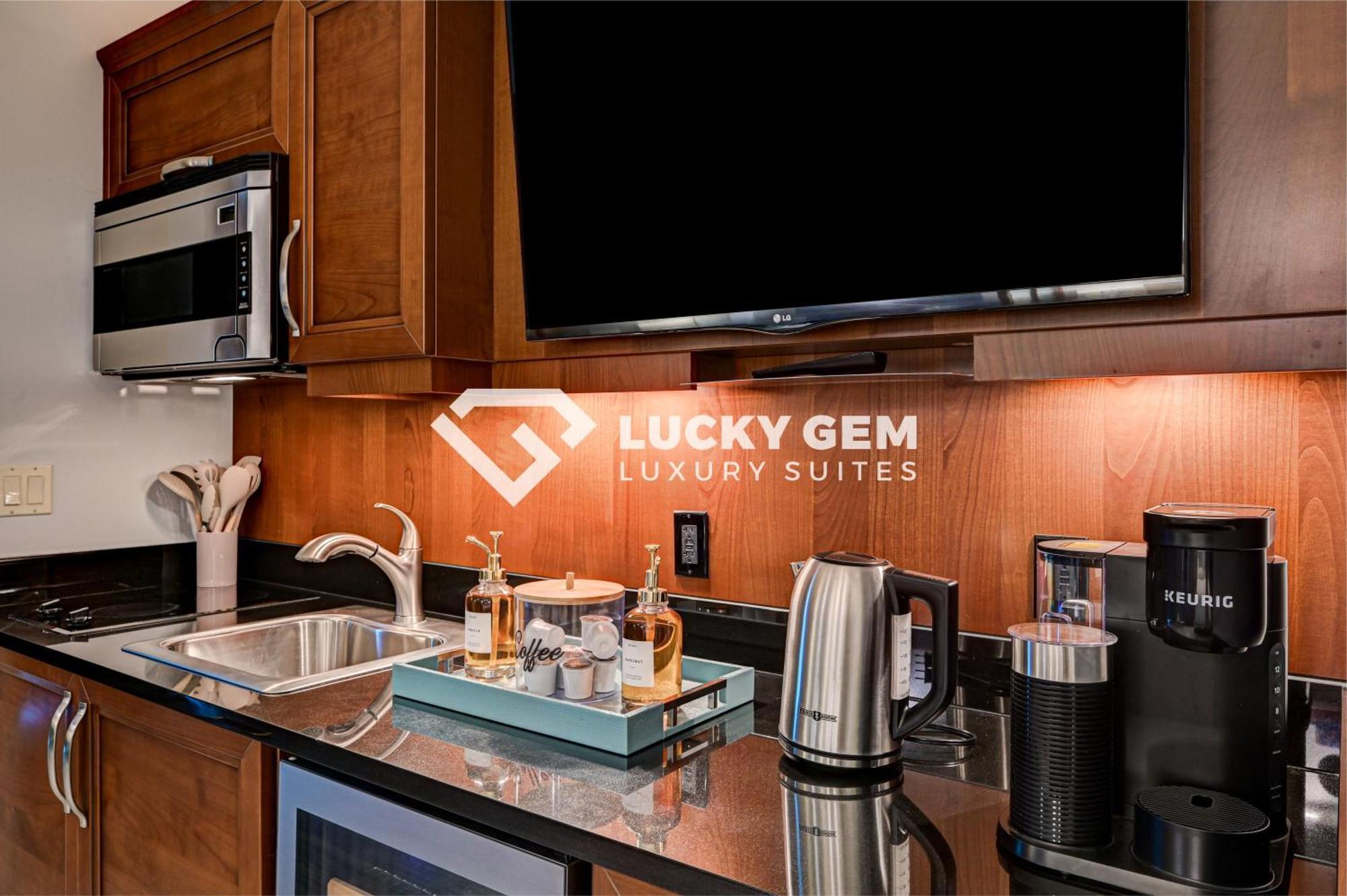 Lucky Gem Penthouse & Luxury Suites At Signature Resort, Balcony Strip View 3505 Лас-Вегас Экстерьер фото