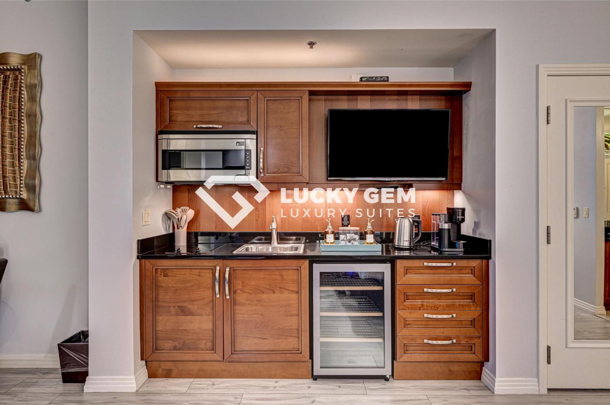 Lucky Gem Penthouse & Luxury Suites At Signature Resort, Balcony Strip View 3505 Лас-Вегас Экстерьер фото