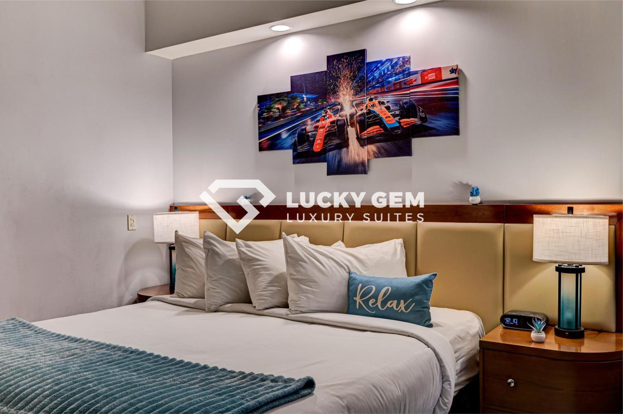 Lucky Gem Penthouse & Luxury Suites At Signature Resort, Balcony Strip View 3505 Лас-Вегас Экстерьер фото